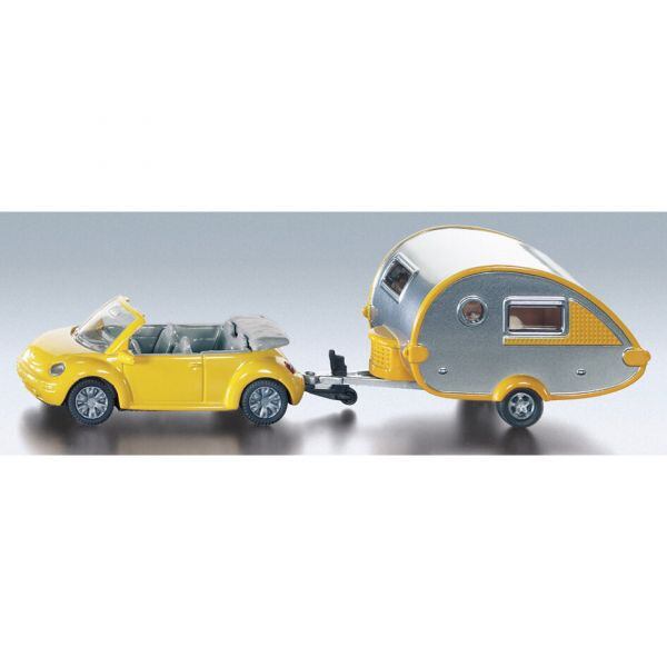 Modell VW Bogár Cabrio SIKU lakókocsival, 18 cm